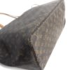 Louis Vuitton Monogram Neverfull GM Tote 24