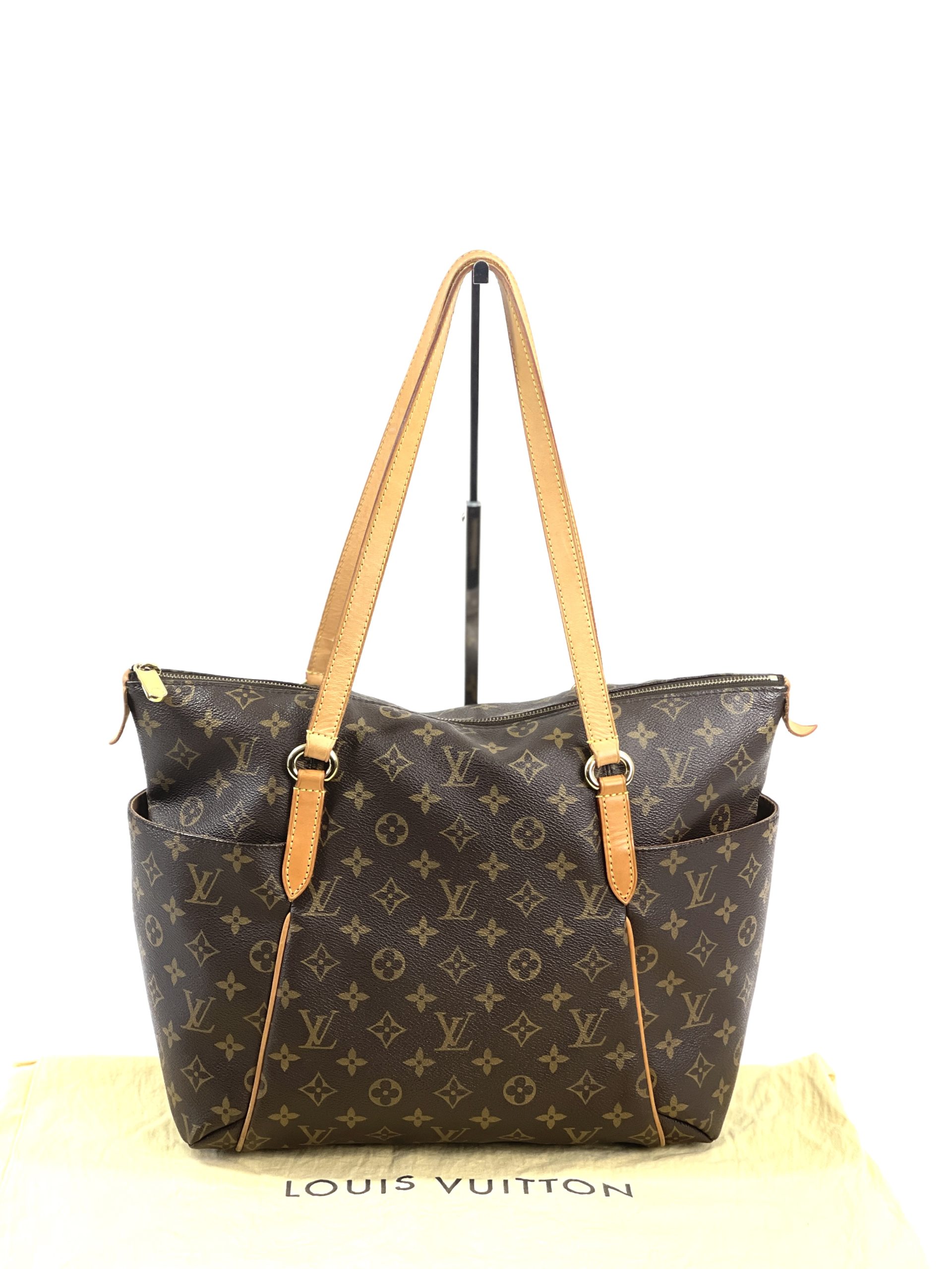 Authentic Vintage Louis Vuitton Monogram Totally MM Tote, 52% OFF