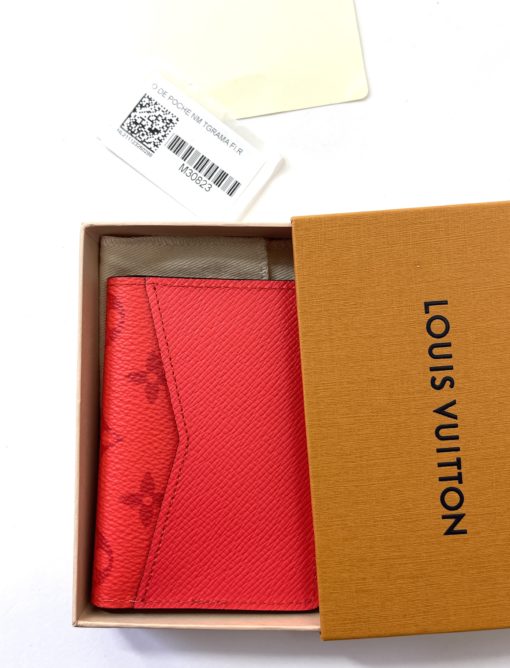 Louis Vuitton Monogram Taiga Pocket Organizer/Card Holder Red 17