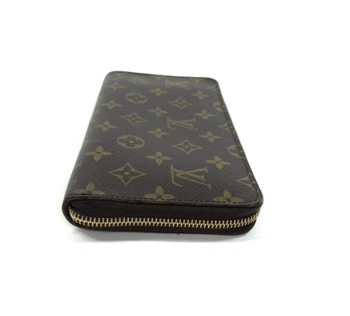 Louis Vuitton Monogram XL Zippy Organizer Wallet 18