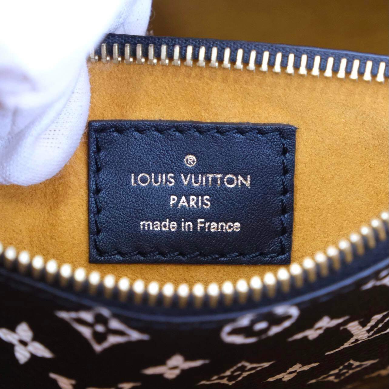 Louis Vuitton Limited Edition Caramel Monogram Jungle Canvas Neonoe Bag -  Yoogi's Closet