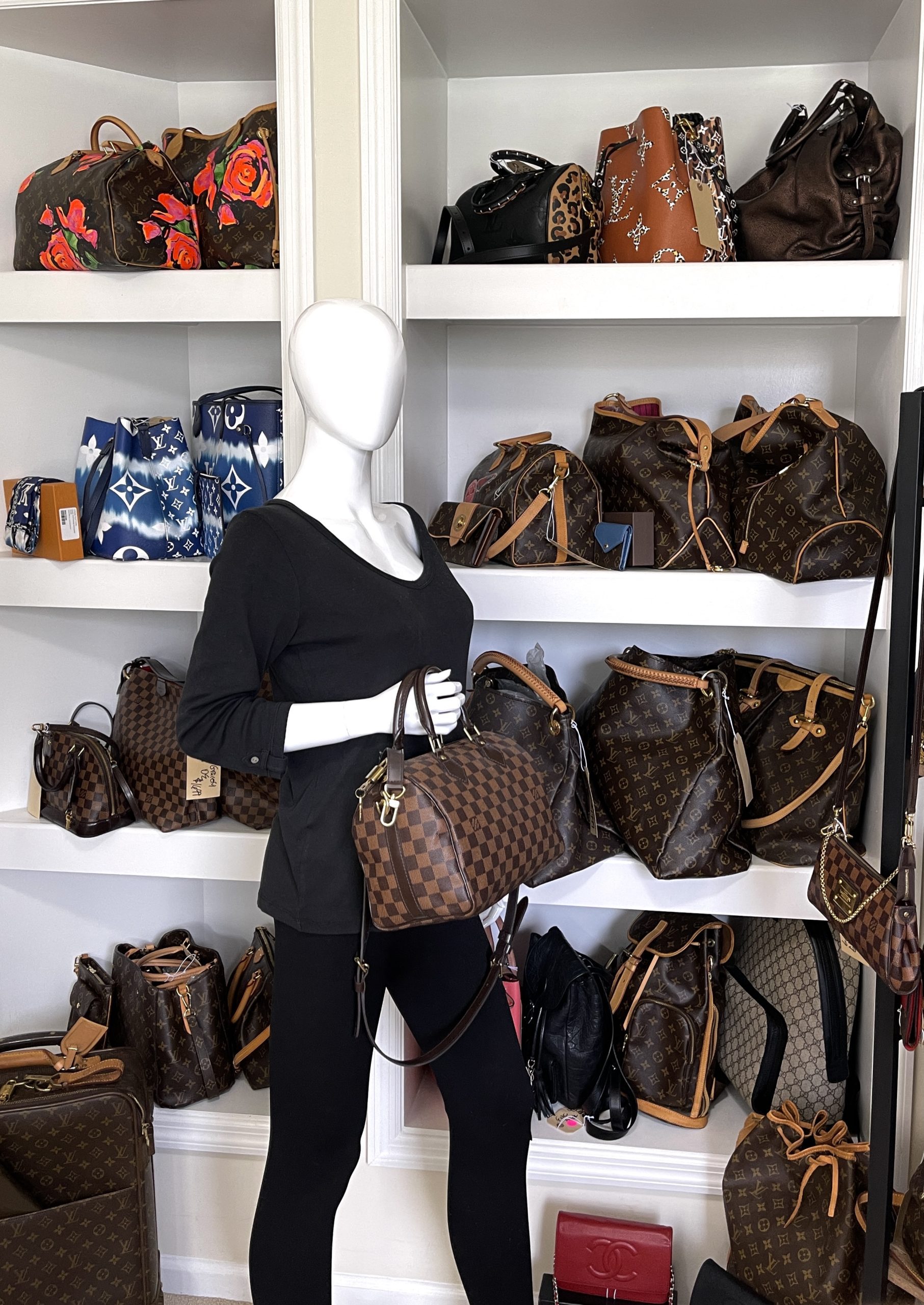 Simply Chic Boutique - A fun way to wear the Louis Vuitton Damier