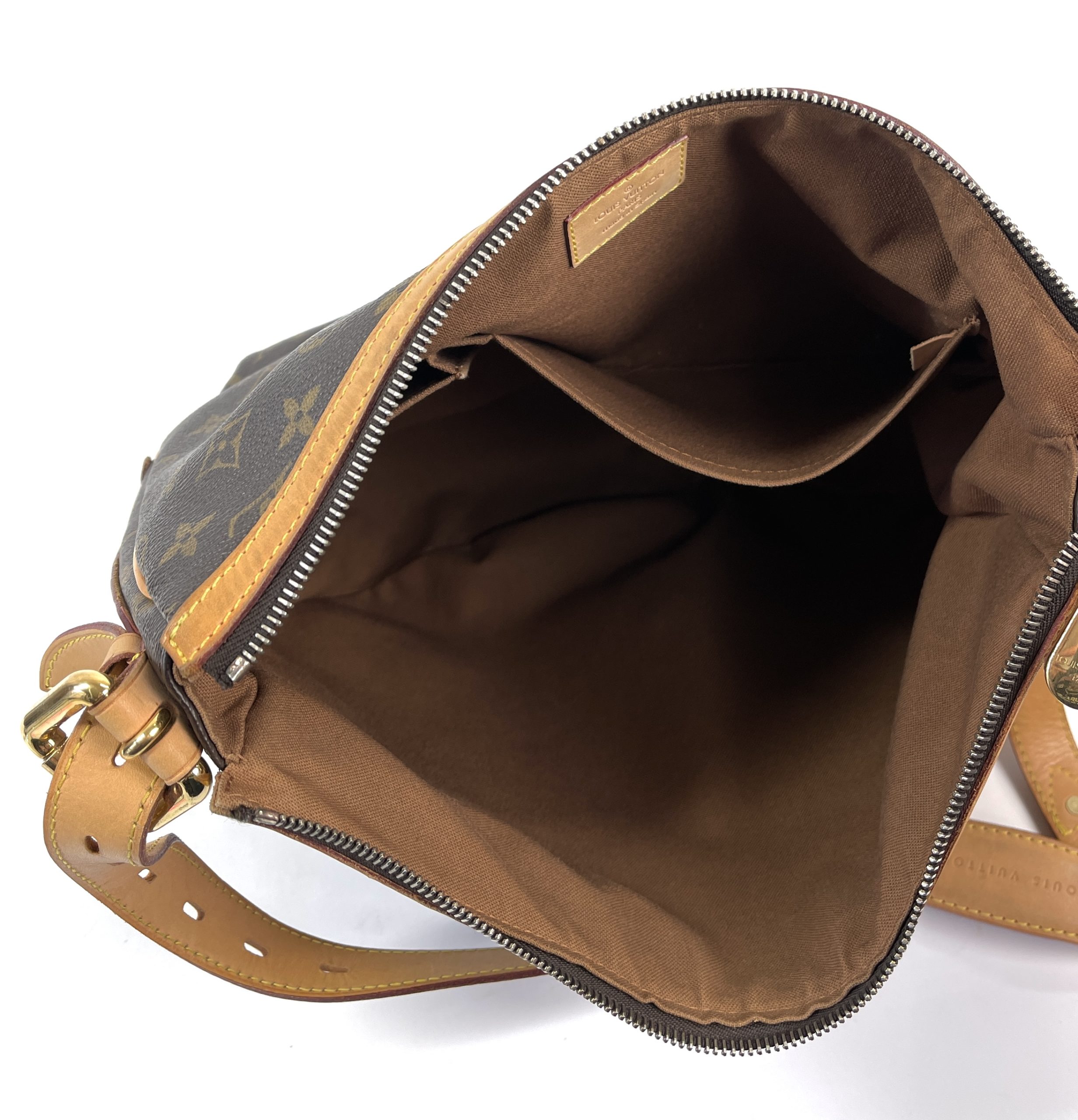 Louis Vuitton Brown Monogram Canvas Tulum GM Shoulder Bag at 1stDibs