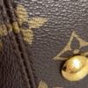 Louis Vuitton Monogram Artsy MM Hobo 17