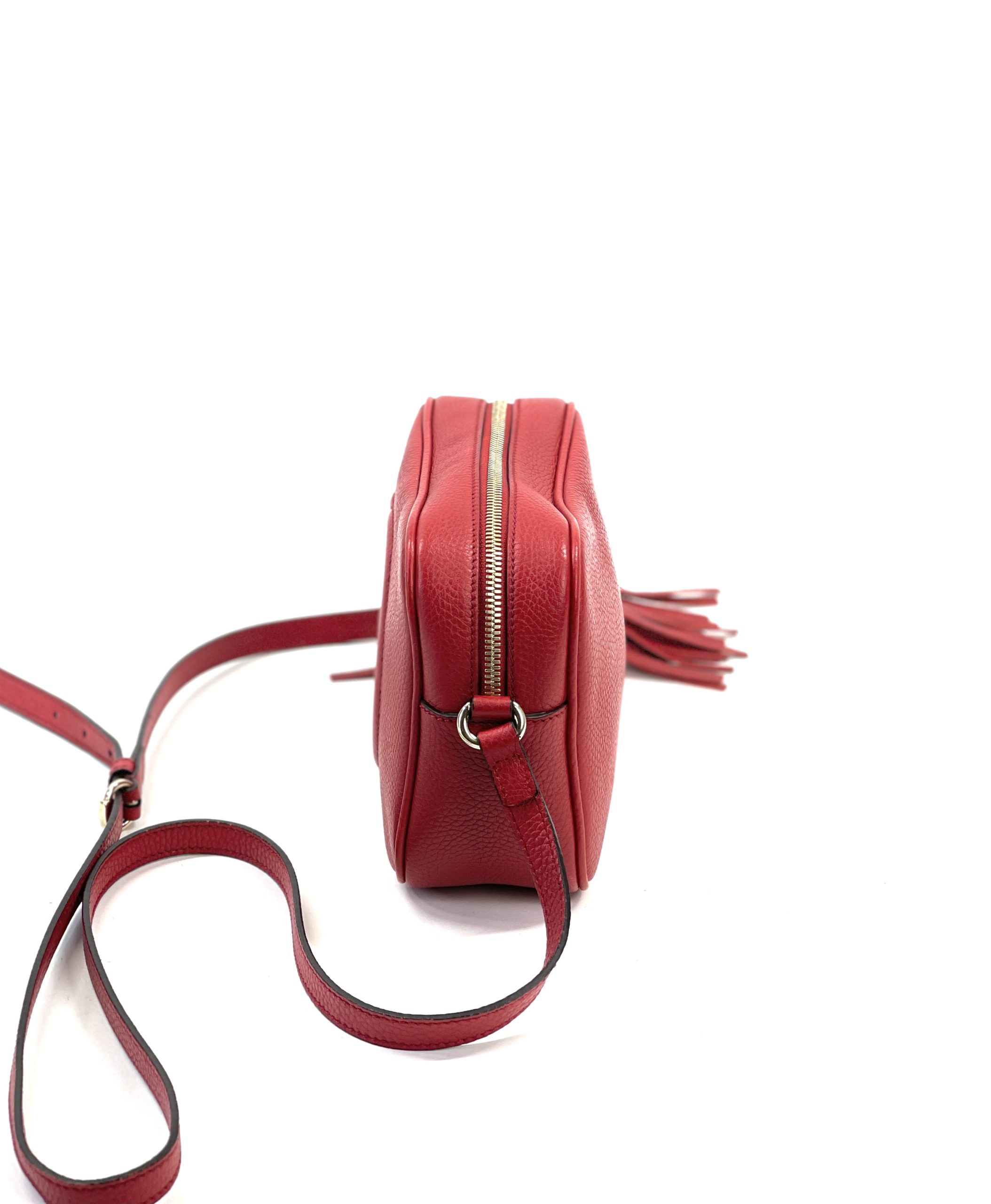 Soho leather crossbody bag Gucci Red in Leather - 11401226
