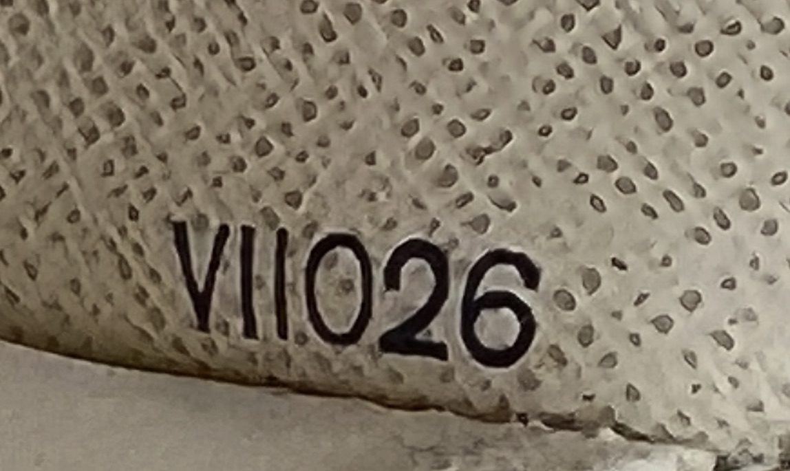 Louis Vuitton 2016 Damier Azur Pattern Zippy Organizer Wallet