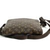 Louis Vuitton Monogram Trotteur Beaubourg Messenger 22