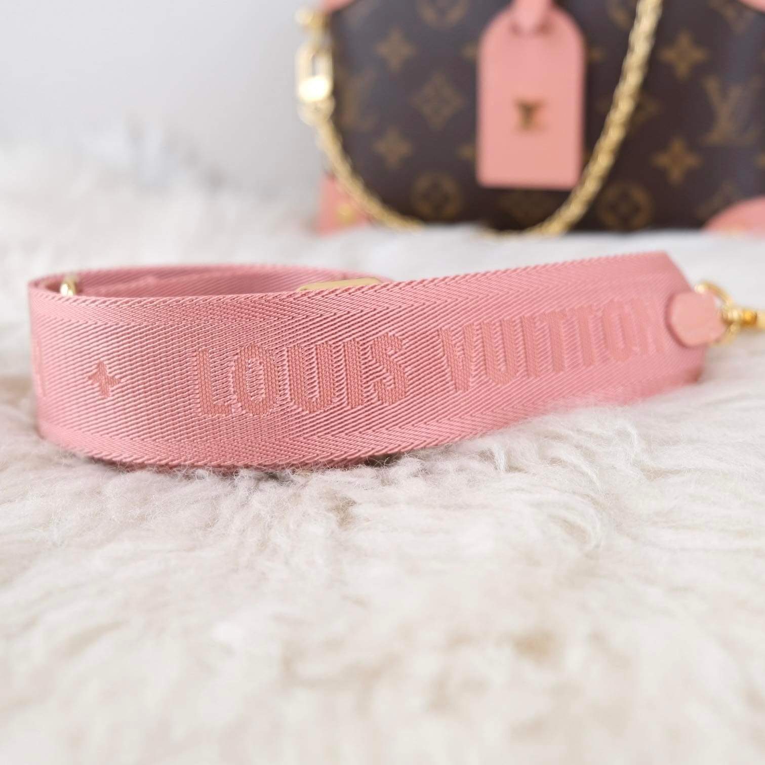 LOUIS VUITTON Pink Rose Jacquard Logo Strap and Monogram Coin Purse  Bandoulière