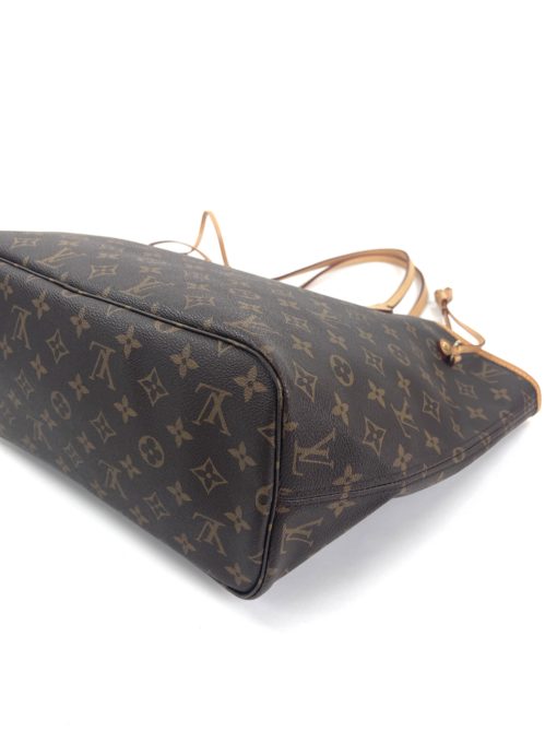 Louis Vuitton Neverfull MM Monogram with Pivone Pink 17