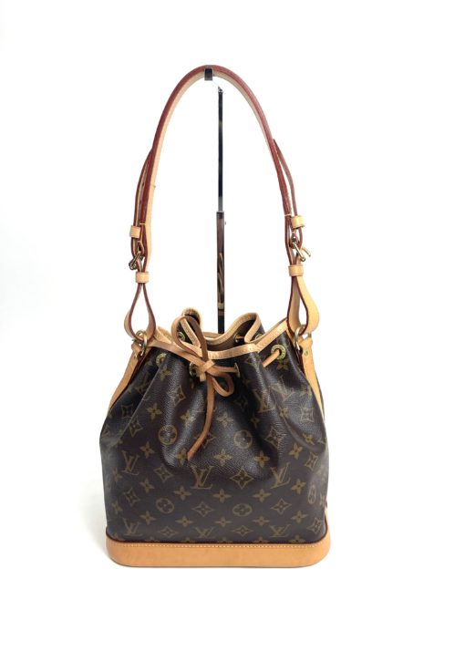Louis Vuitton Monogram Petit Noe Bucket Bag strap