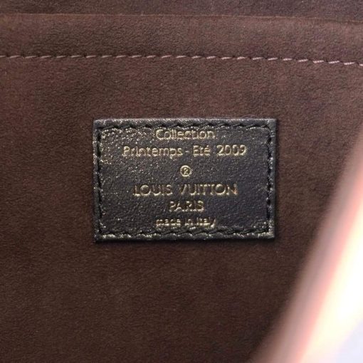 Louis Vuitton Monogram Kalahari GM Limited Edition Hobo 18