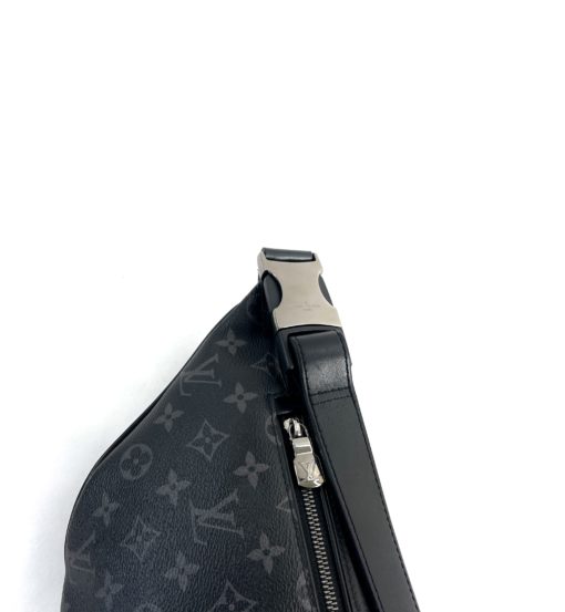 Louis Vuitton Monogram Eclipse Discovery Bumbag strap