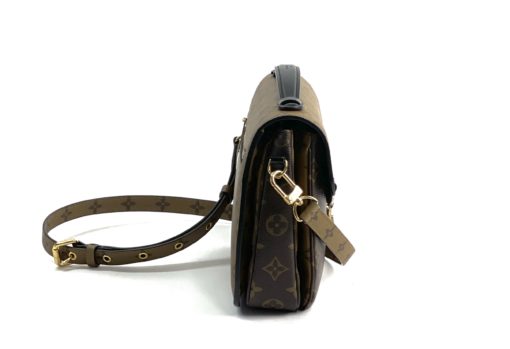 Louis Vuitton Pochette Metis Monogram Reverse side