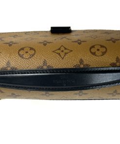 Louis Vuitton Pochette Metis Monogram Reverse handle