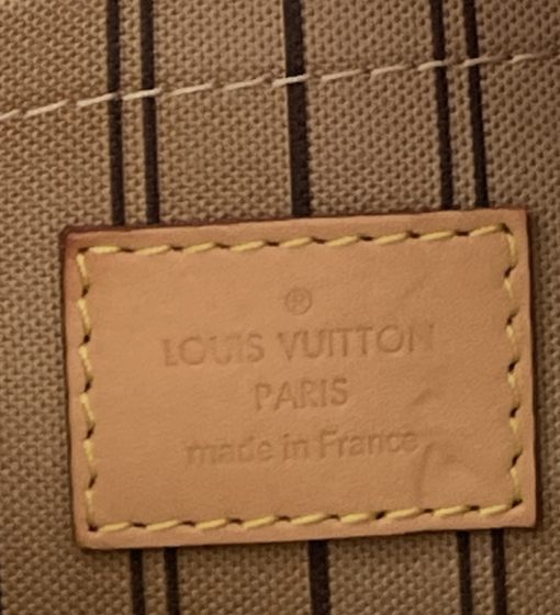 Louis Vuitton Monogram Neverfull Pouch tag