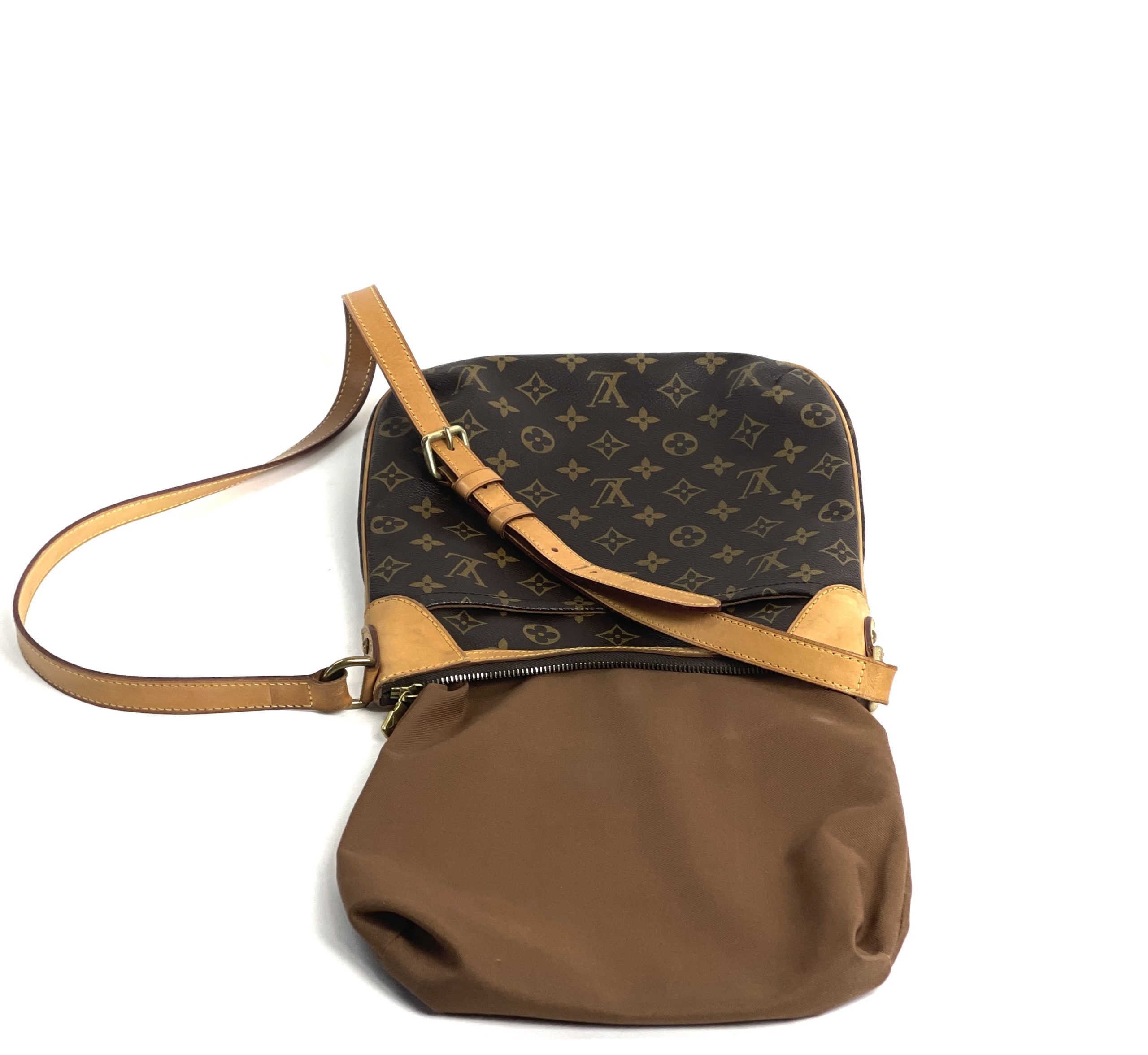 ❤ Louis Vuitton Odeon Monogram PM ❤Crossbody Should Handbag 100%  Authenticate LV