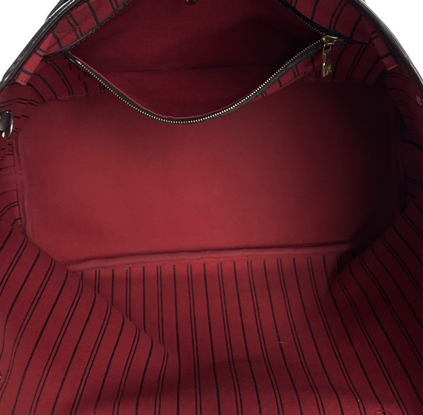 Louis Vuitton Monogram Neverfull MM Tote Bag (red interior) W6CTX98 02 –  KimmieBBags LLC
