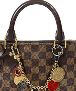 Leather bag charm Louis Vuitton Multicolour in Leather - 35201607