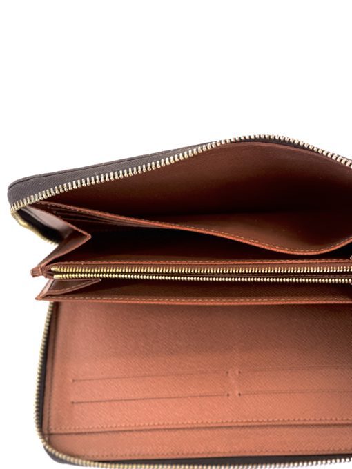 Louis Vuitton Monogram Zippy Organizer Wallet 8