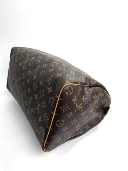 Louis Vuitton Speedy 35 Monogram Satchel 10