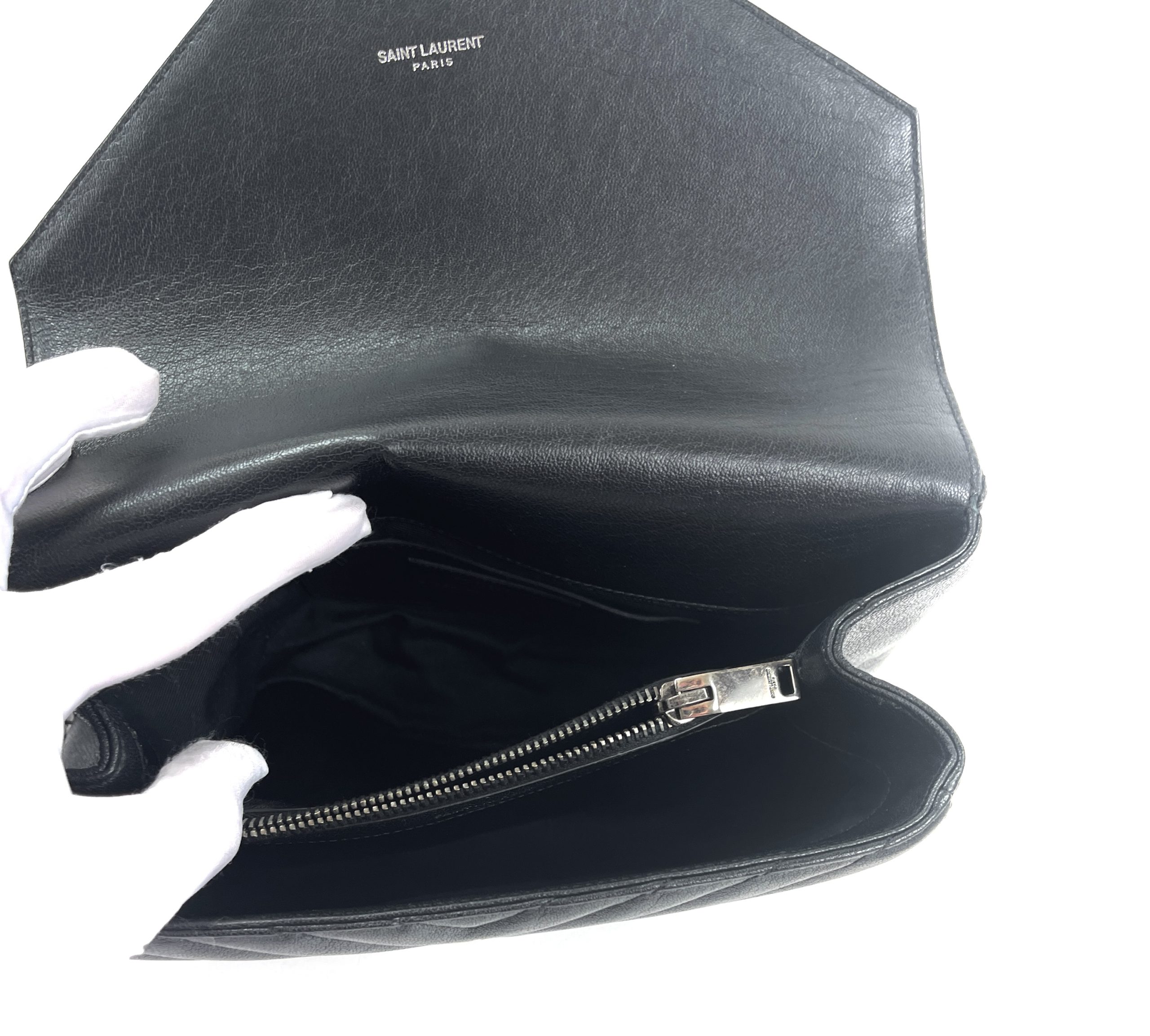 ♡NWT♡ Saint Laurent College Large quilted Leather V-Flap Crossbody shoulder  Bag