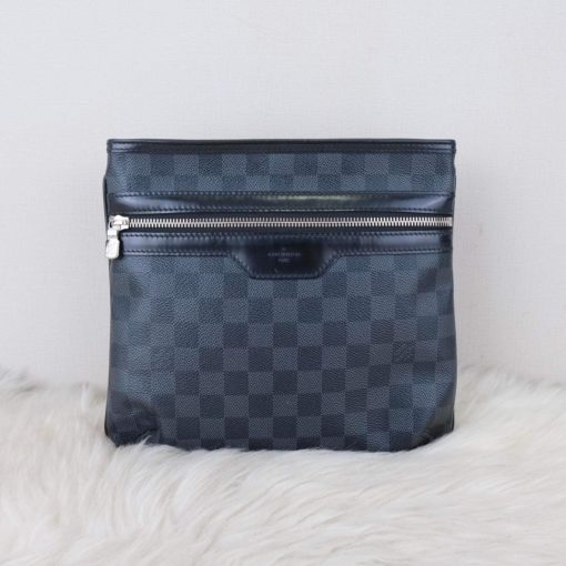 Louis Vuitton Graphite Thomas Messenger Bag 19