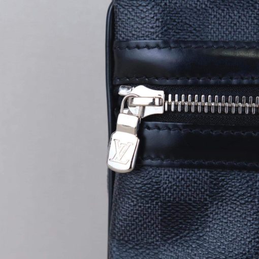 Louis Vuitton Graphite Thomas Messenger Bag 14