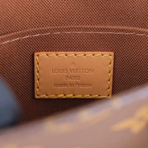 Louis Vuitton Monogram Petit Sac Plat 4