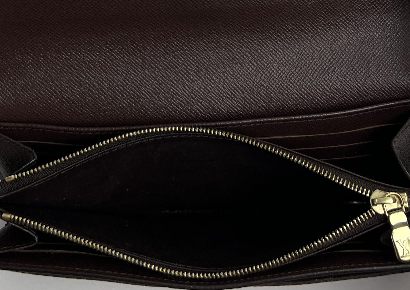 Louis Vuitton Damier Ascot Wallet - Brown Wallets, Accessories - LOU63724