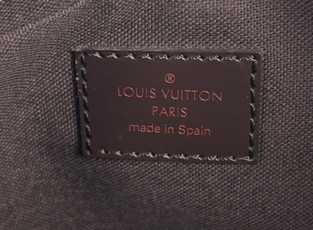 Louis Vuitton Damier Ebene Brooklyn Bum Bag QJAAODLS0B007