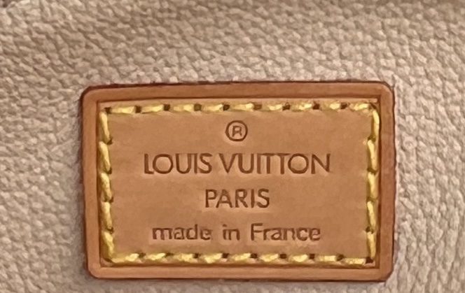 Louis Vuitton Monogram Cosmetic Pouch GM Demi Ronde 863495