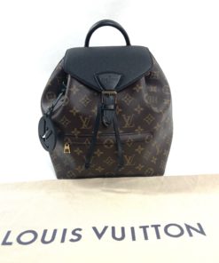 Shop Louis Vuitton Montsouris pm (M45501) by aya-guilera