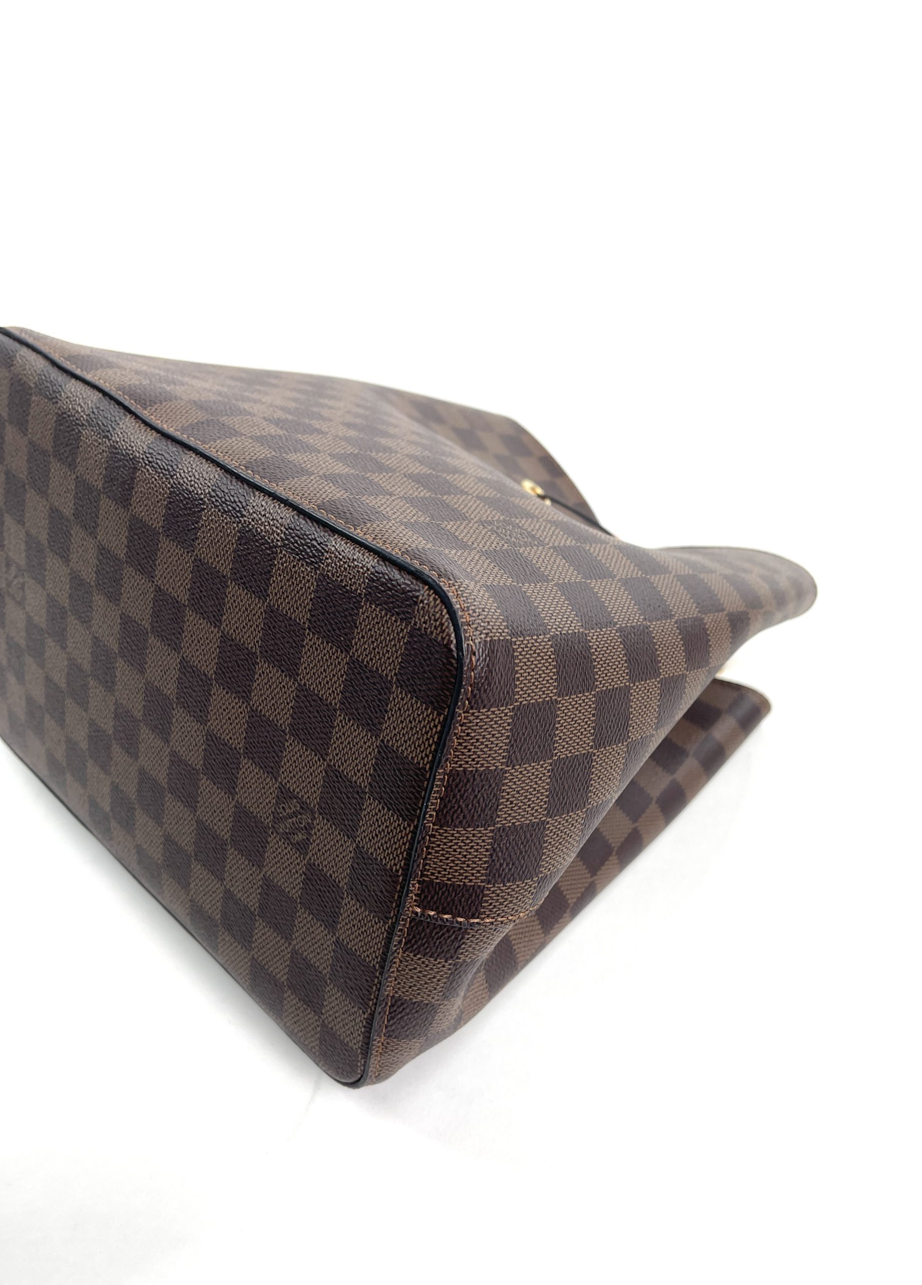 Louis Vuitton - Neo Noe MM - Brown and Red Coated Canvas Monogram Shoulder  Bag