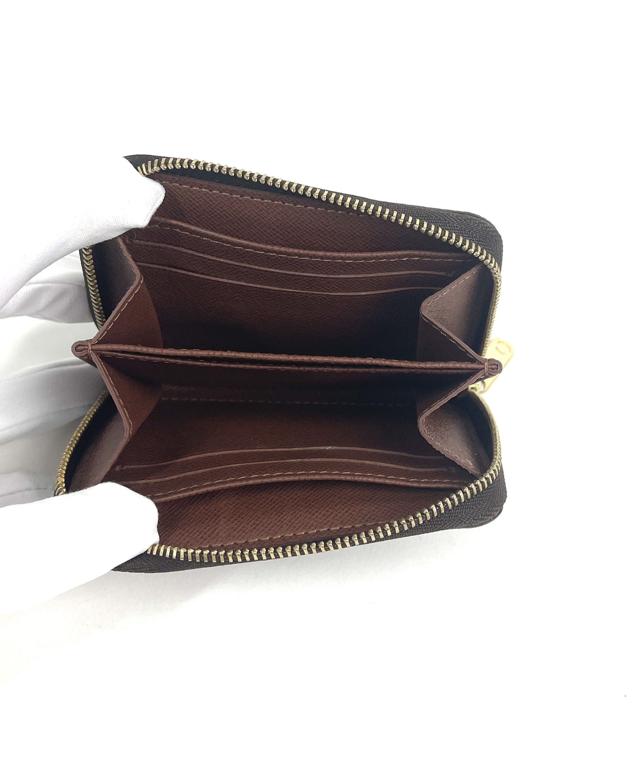 Shop Louis Vuitton ZIPPY COIN PURSE Unisex Leather Long Wallet Small Wallet  Coin Cases by meretvoyages