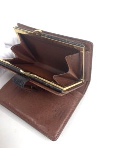 Authentic Louis Vuitton French kiss lock wallet in classic monogram,  Women's Fashion, Bags & Wallets, Purses & Pouches on Carousell