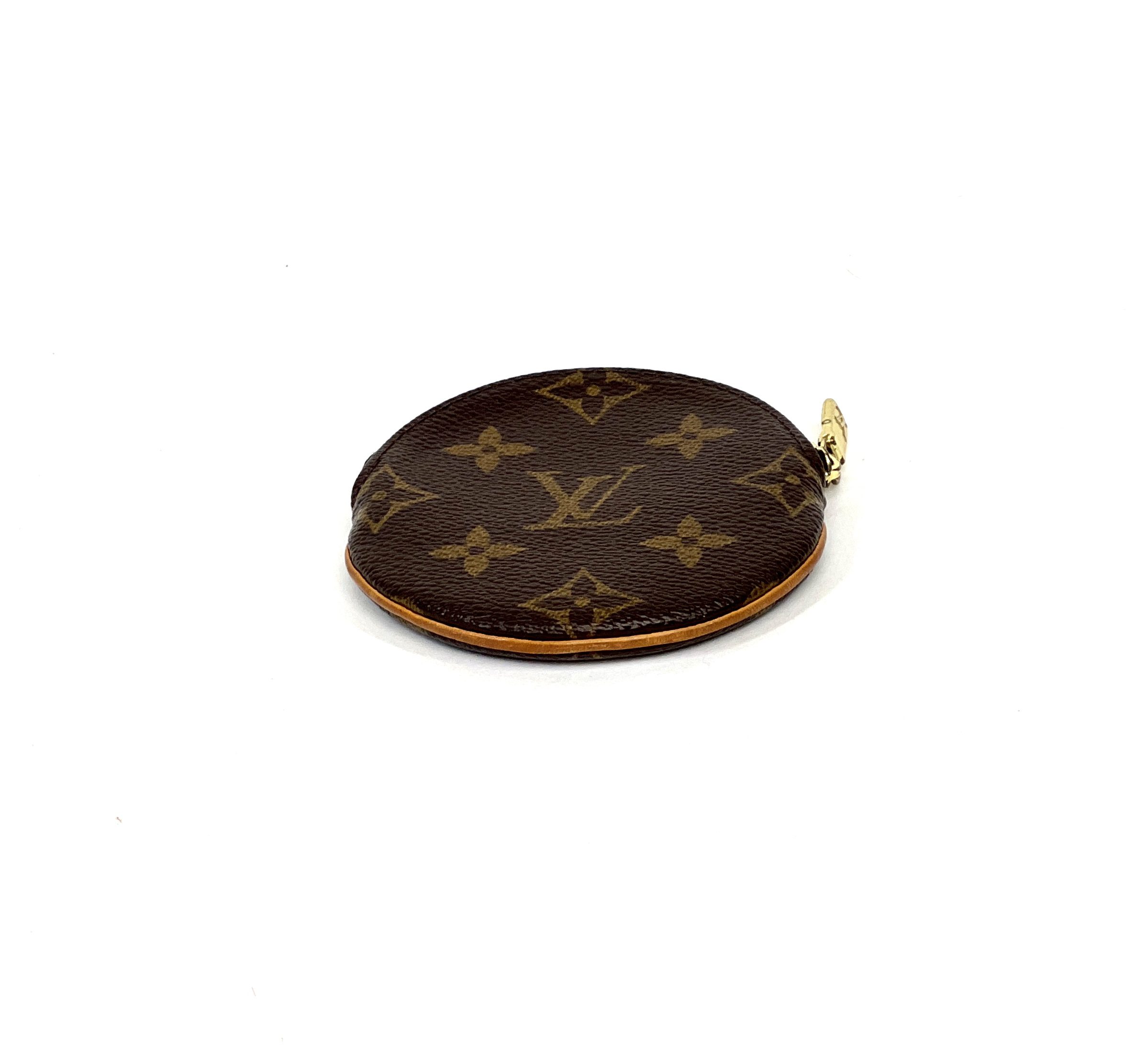 Louis Vuitton Monogram Porte Monnaie Round Coin Purse – Timeless