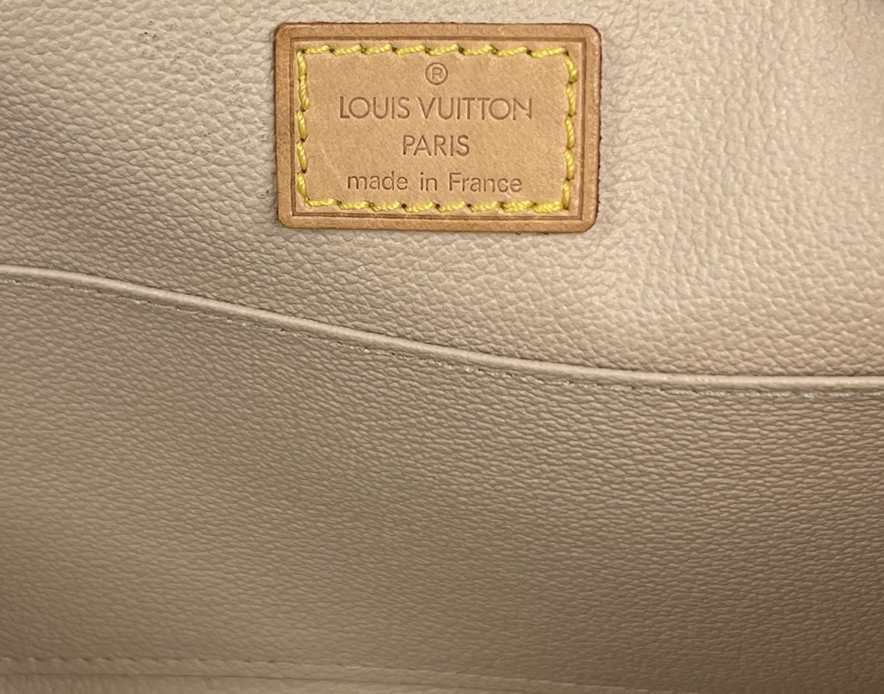Louis Vuitton Monogram Demi Ronde Cosmetic Pouch Make Up Case 3LVS1211