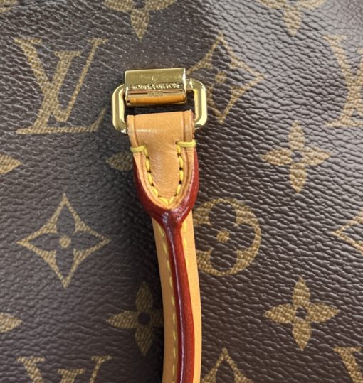 Louis Vuitton Pallas Dune Monogram Shoulder Bag 21