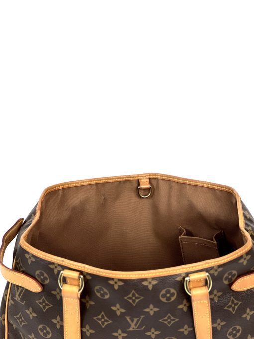 Louis Vuitton Monogram Batignolles Horizontal Shoulder Bag 18