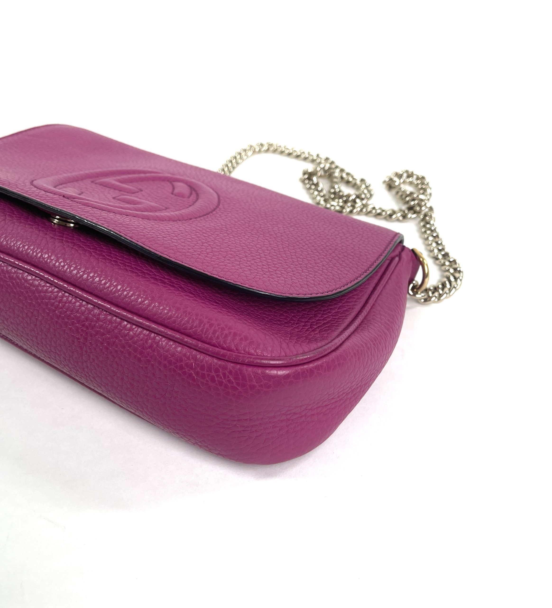Gucci Charlotte Leather Shoulder Bag (SHG-30155) – LuxeDH