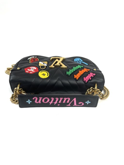 Louis Vuitton Fly Sail Travel Embroidered New Wave Chain MM Black Bag 9