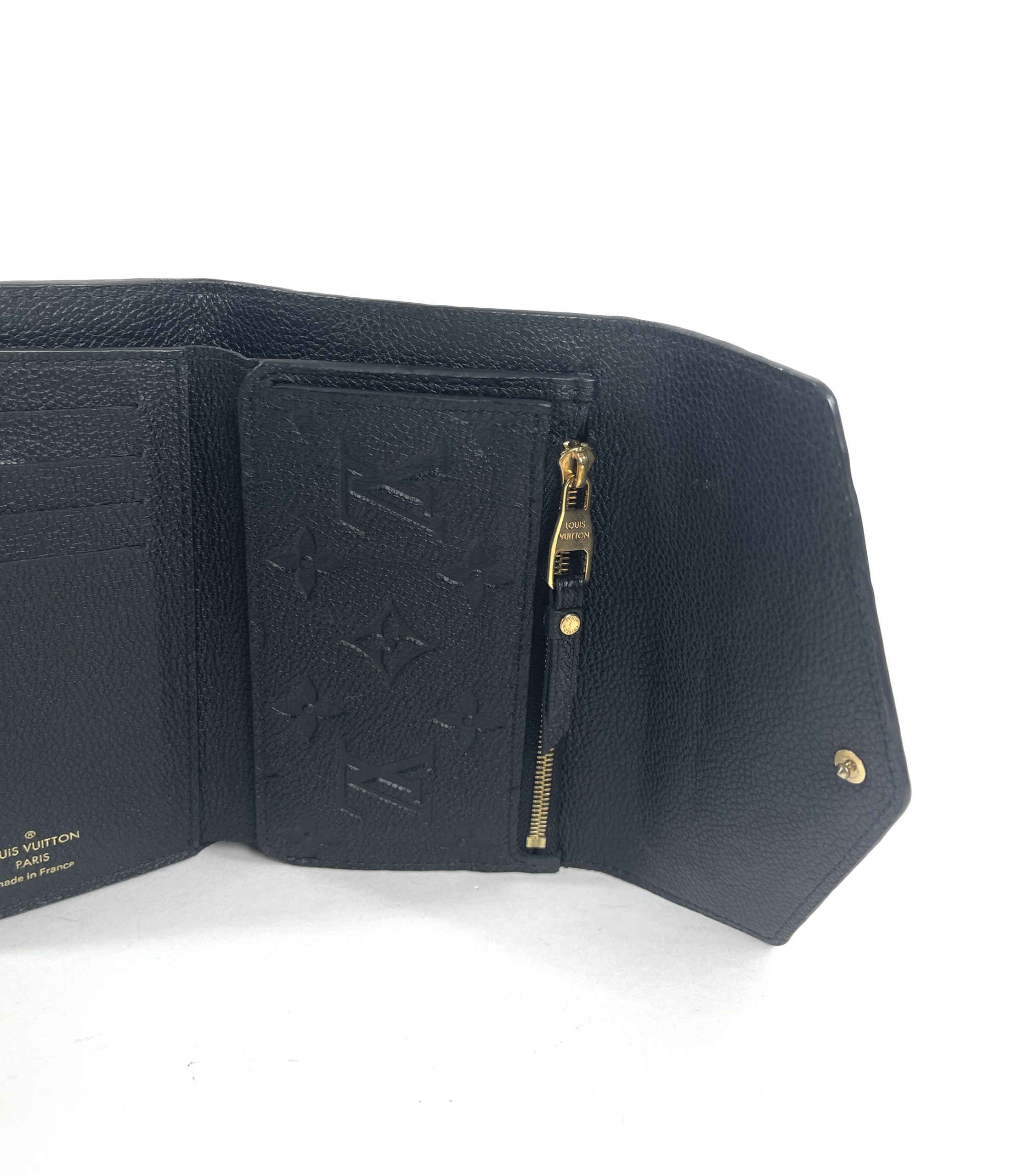 compact lv wallet