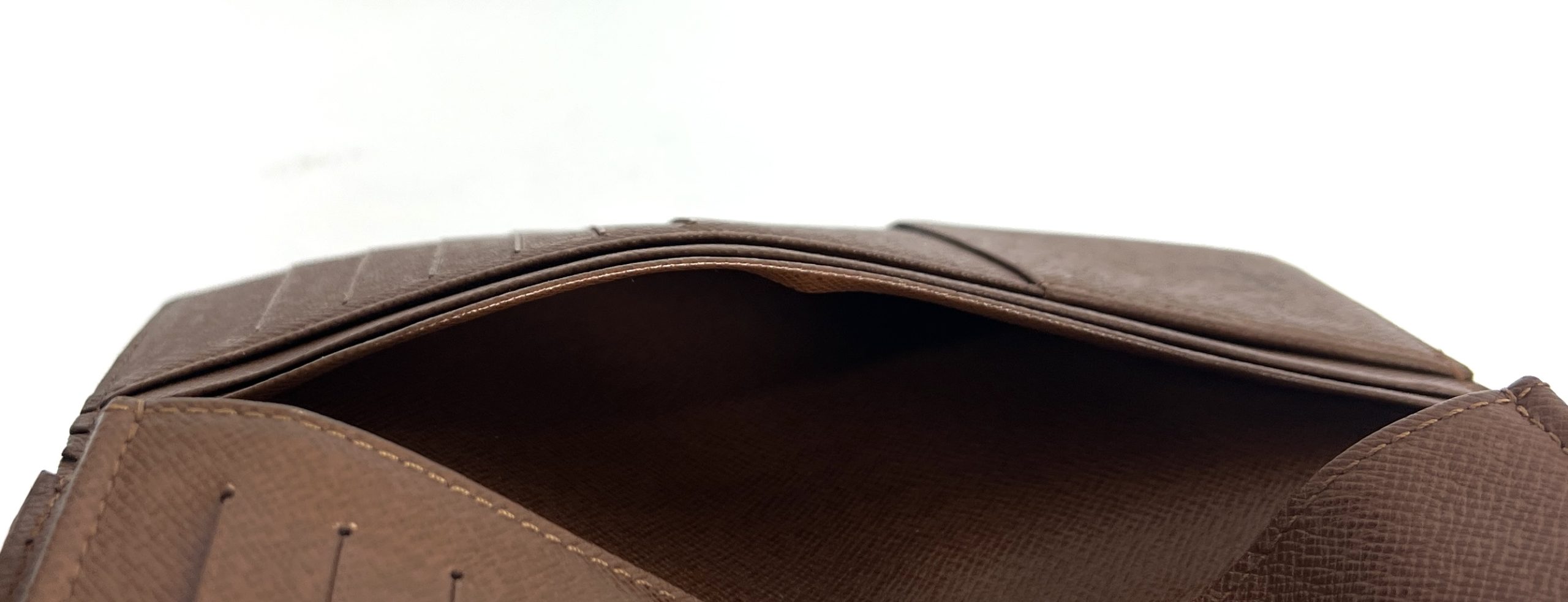 Louis Vuitton, Bags, Euc Unisex Louis Vuitton Graphite Damier Coated  Canvas Brazza Wallet