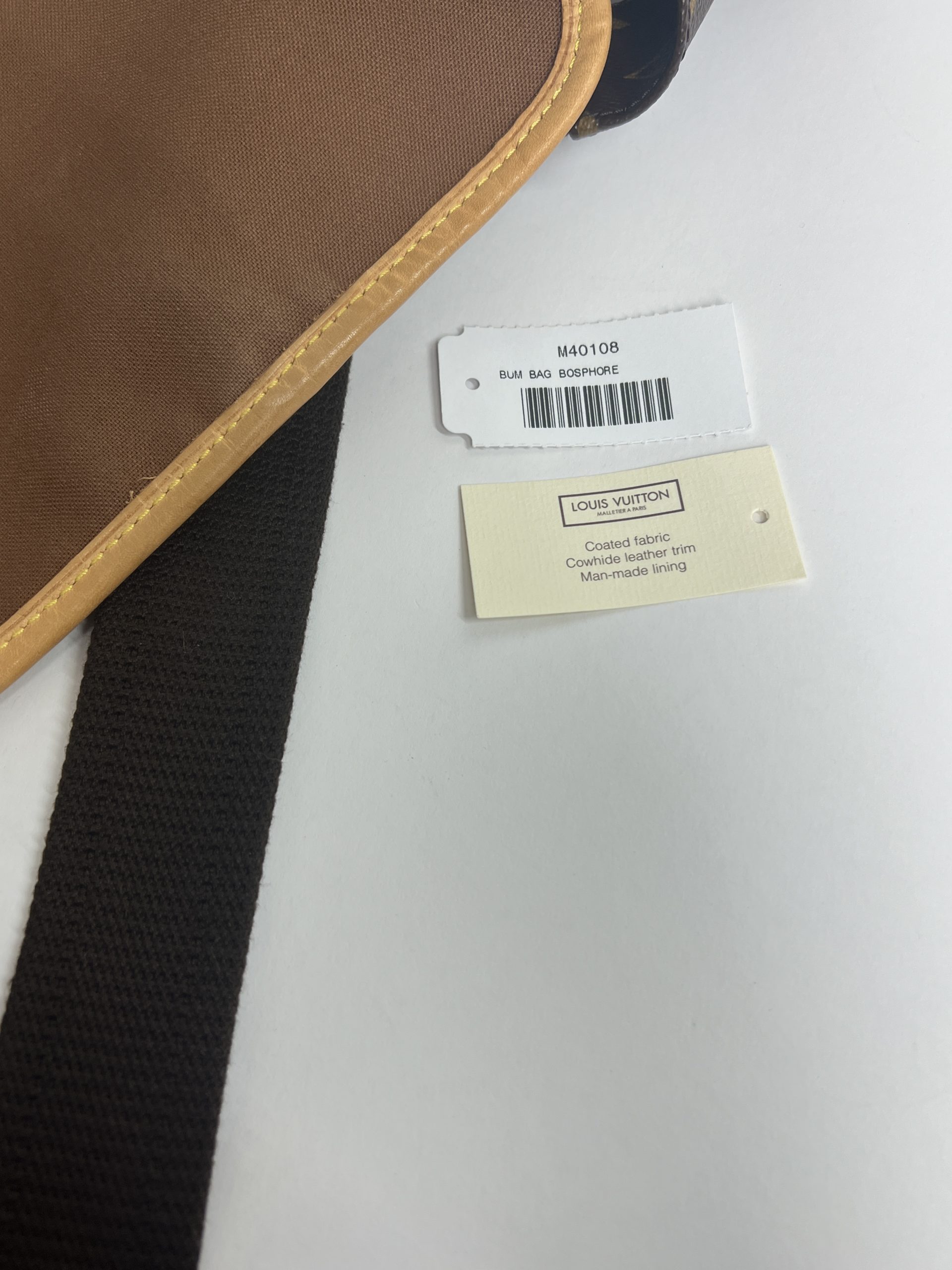 Louis Vuitton Coated Fabric Cowhide Leather Trim Man-made Lining