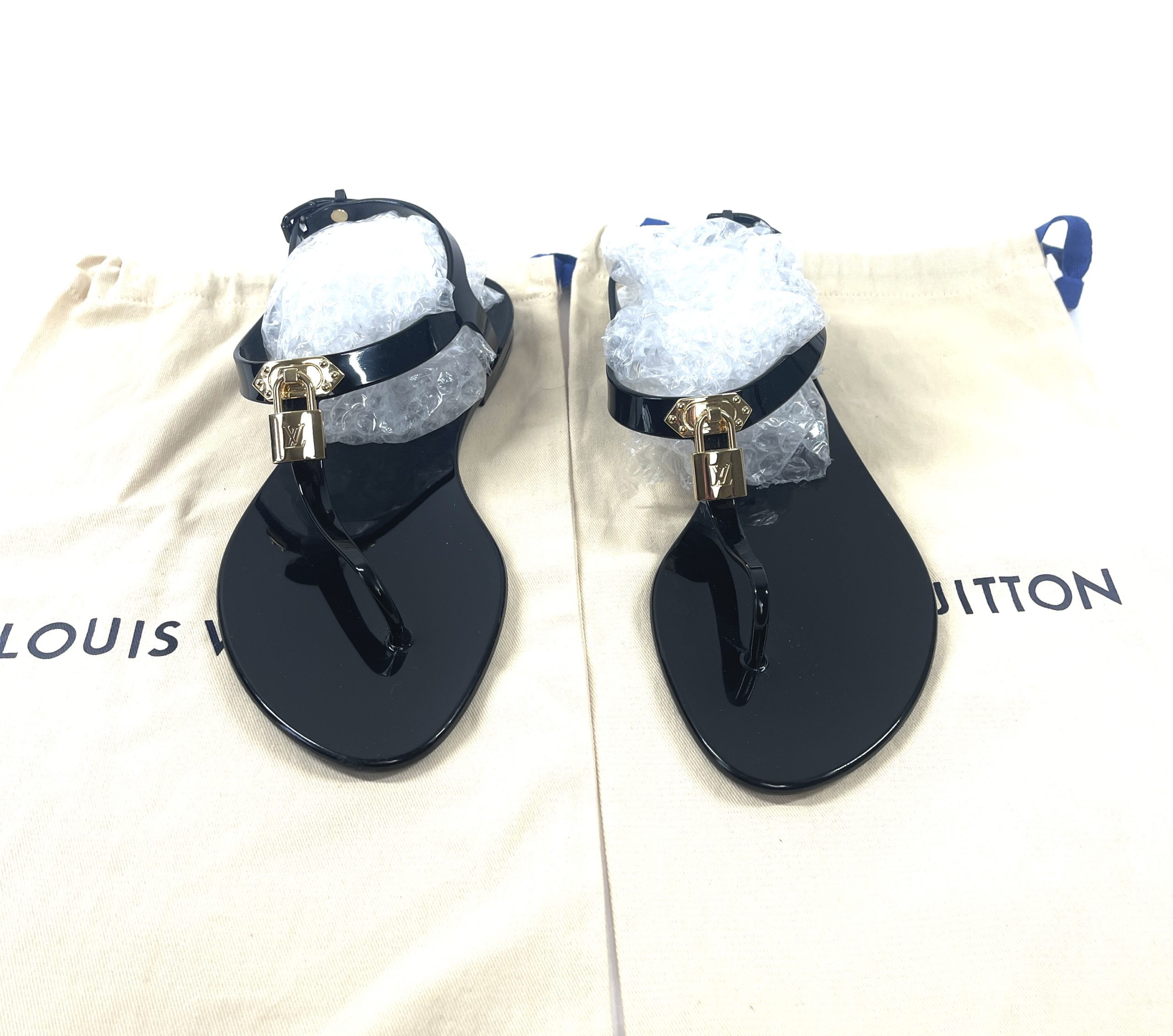 Louis Vuitton Metallic Purple Leather Monogram Logo Thong Sandals Size 38.5 Louis  Vuitton