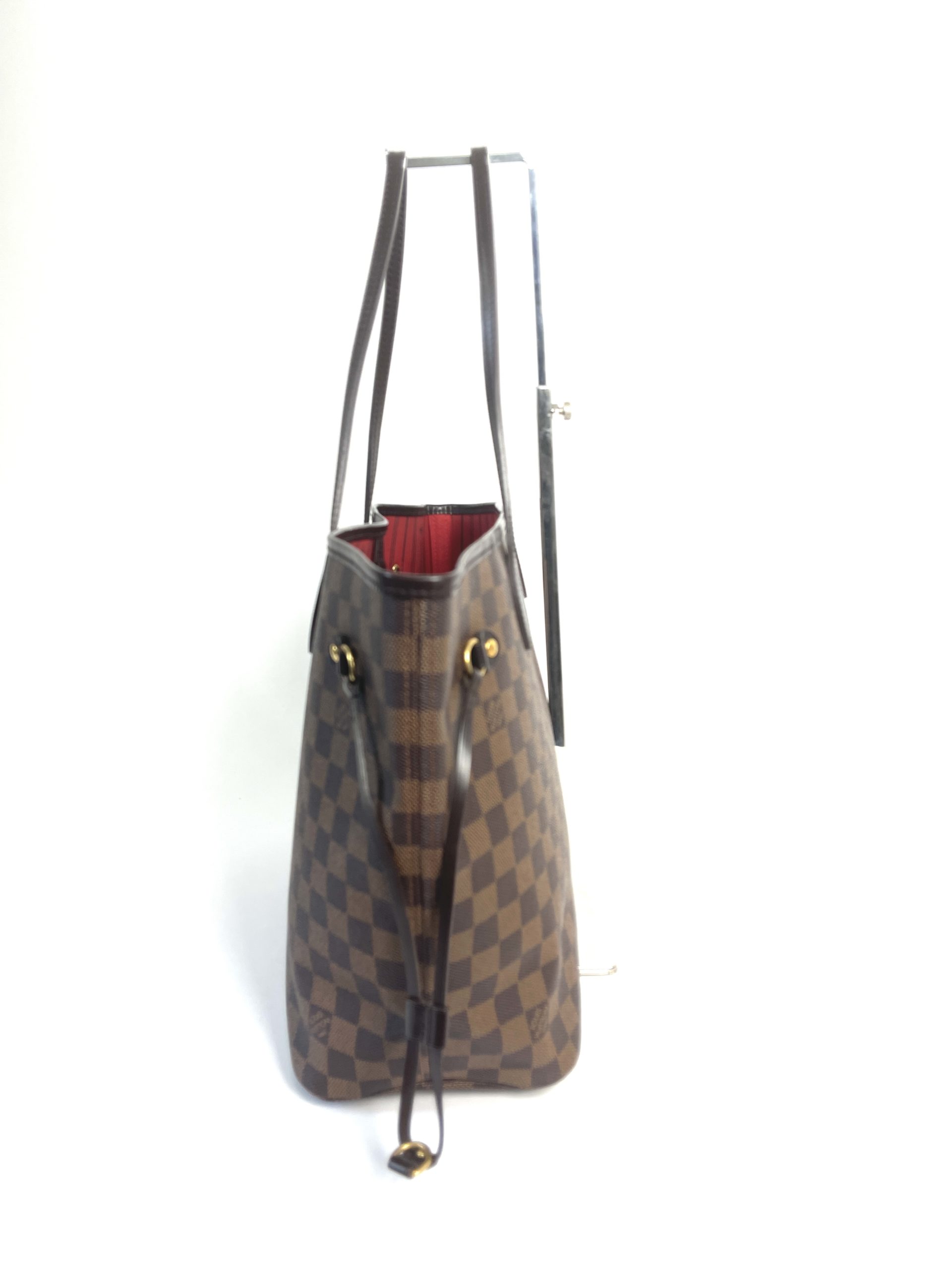 Louis Vuitton Black Epi Neverfull MM w Pouch – Dina C's Fab and