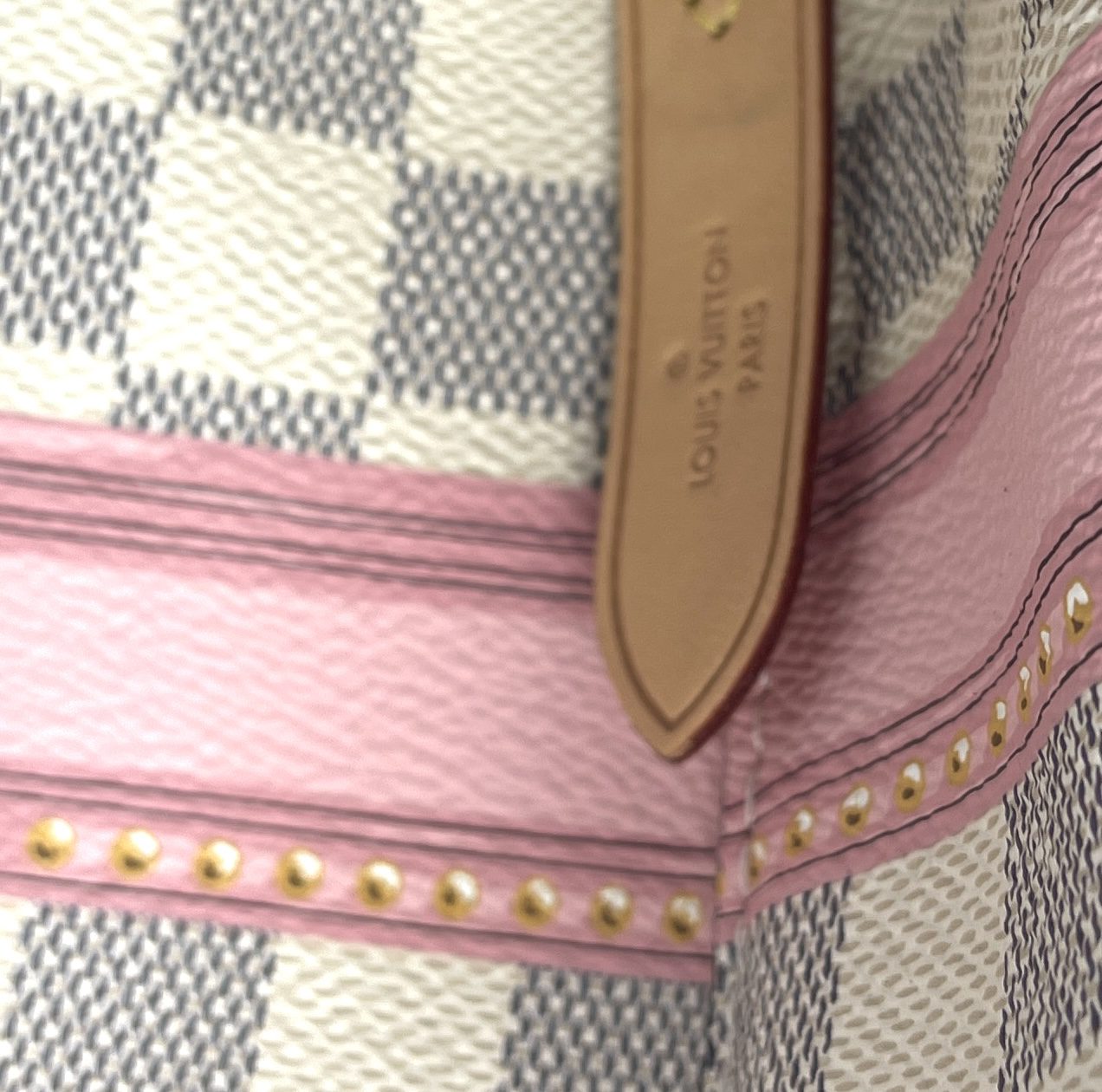 Louis Vuitton Pink Damier Azur Neo Noé QJBFSE0SPB004
