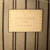Louis Vuitton Monogram Neverfull MM Pouch 10