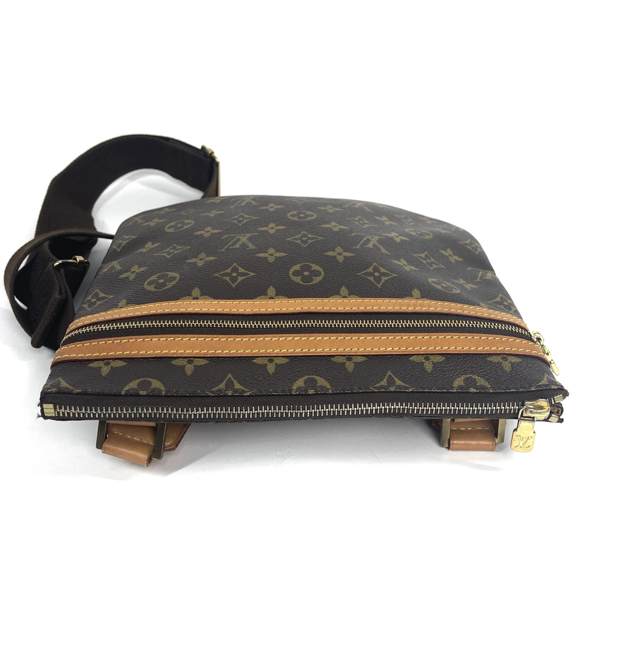 Louis Vuitton Monogram Canvas Pochette Bosphore Messenger Bag - A World Of  Goods For You, LLC