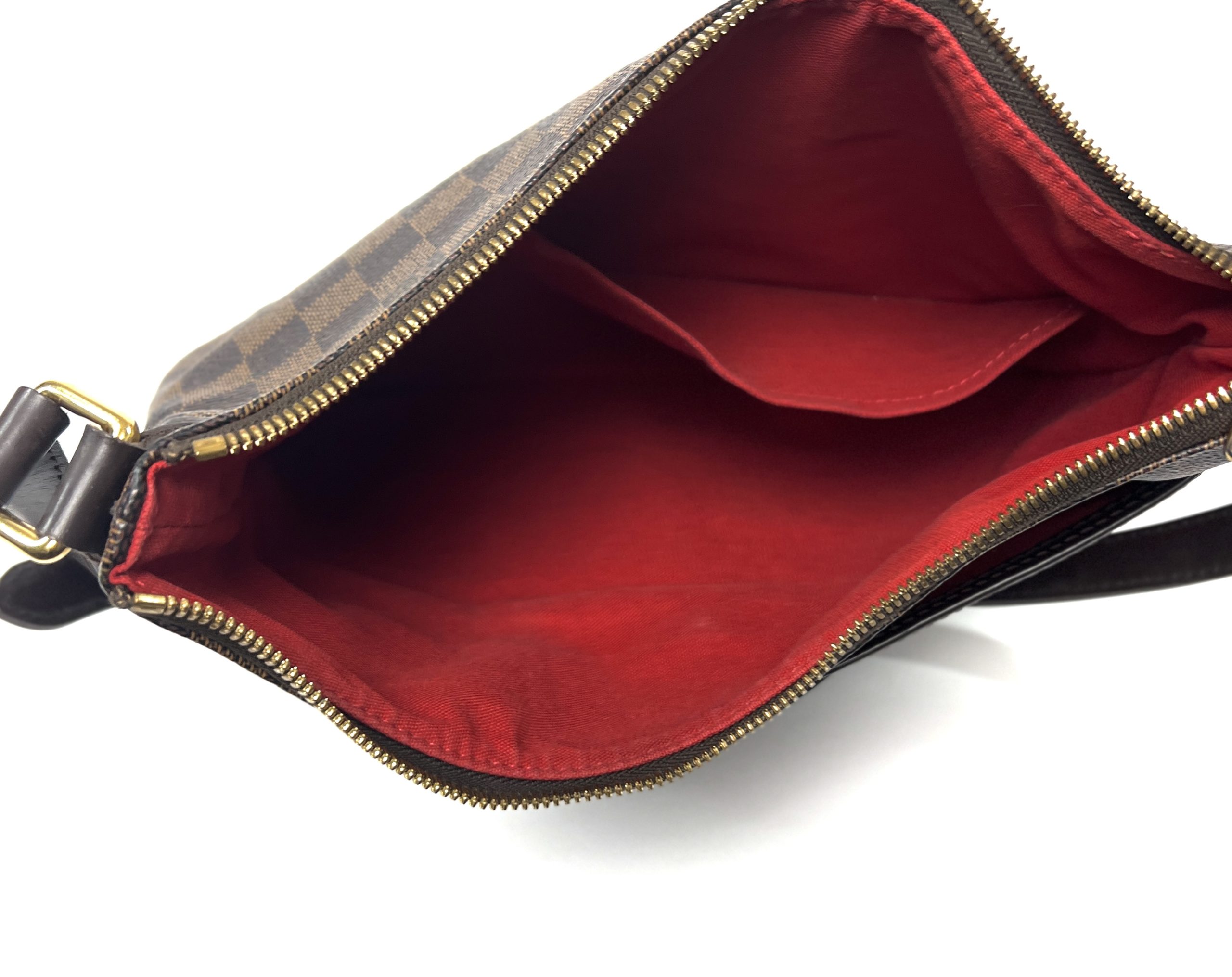 Louis Vuitton - LV - Damier Ebene Pouch Medium Wristlet Clutch Red Interior